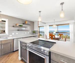 Photo 4 - Waikiki Beach Tower