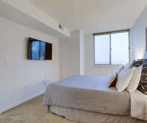 Photo 5 - Spectacular 1 BR Condo at Ballston