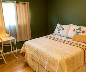 Photo 4 - Private bedroom in Peach Blossom Country House