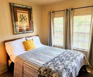 Photo 5 - Edgewater Resort