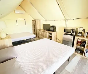 Photo 4 - Son's Blue River Camp Glamping Cabin N