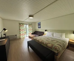 Photo 5 - Ski Mountain Lodge