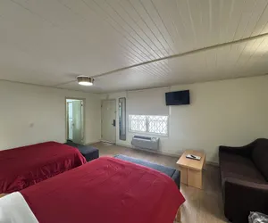 Photo 4 - Ski Mountain Lodge