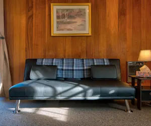 Photo 3 - Gale River Motel