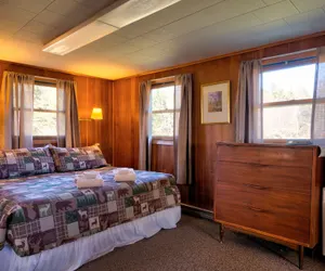 Photo 4 - Gale River Motel