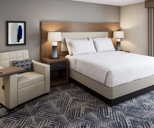 Photo 4 - Candlewood Suites Detroit - Auburn Hills, an IHG Hotel