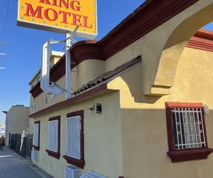 Photo 2 - KING MOTEL