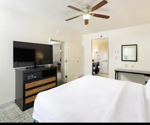 Photo 3 - Homewood Suites Atlanta Airport North