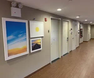 Photo 3 - Days Inn by Wyndham Brooklyn Borough Park