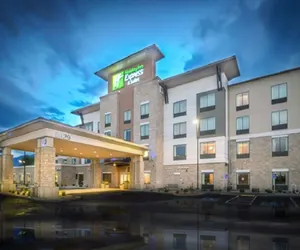 Photo 2 - Holiday Inn Express & Suites Salt Lake City South - Murray, an IHG Hotel