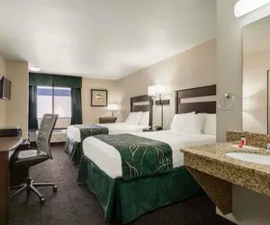 Photo 5 - Travelodge by Wyndham Santa Teresa