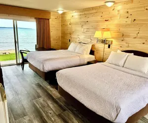Photo 5 - Sunrise Beach Motel