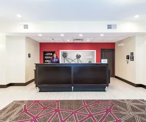 Photo 3 - Hampton Inn & Suites Sandusky/Milan