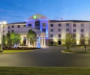 Photo 2 - Holiday Inn Express & Suites Aiken by IHG