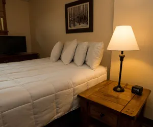 Photo 5 - Silver Moon Inn