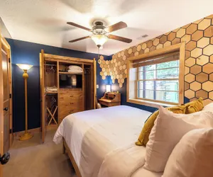 Photo 2 - Engen Hus Bed and Breakfast