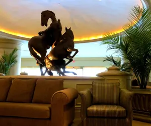 Photo 3 - Raintree At Polo Towers, Las Vegas