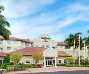 Photo 2 - Residence Inn Fort Myers at I-75 and Gulf Coast Town Center