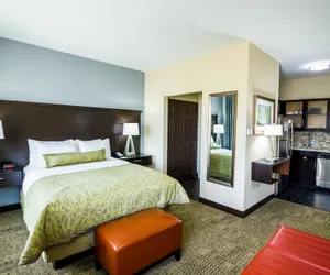 Photo 5 - Staybridge Suites Plano - Legacy West Area, an IHG Hotel