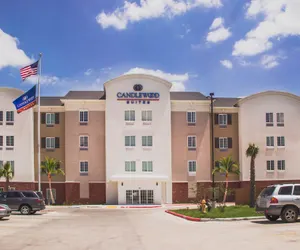 Photo 2 - Candlewood Suites Harlingen, an IHG Hotel