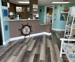 Photo 3 - Voyager Beach Club