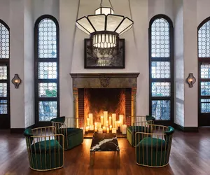 Photo 4 - Hotel Figueroa, an Unbound Collection by Hyatt