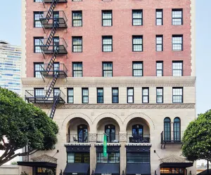 Photo 2 - Hotel Figueroa, an Unbound Collection by Hyatt