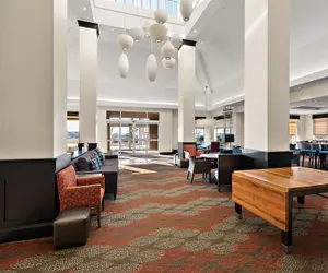 Photo 2 - Hilton Garden Inn Findlay