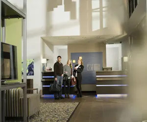 Photo 4 - Holiday Inn Express & Suites Oklahoma City Dwtn - Bricktown by IHG