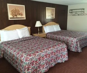 Photo 4 - Fels Three Crown Motel