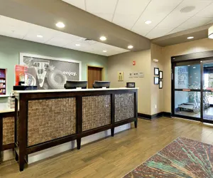 Photo 4 - Hampton Inn & Suites Gulfport I-10
