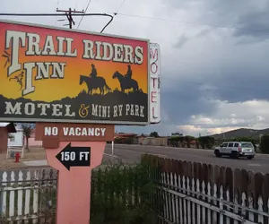 Photo 2 - Trail Rider's Inn