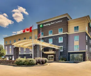 Photo 2 - Holiday Inn Express Cheektowaga North East, an IHG Hotel