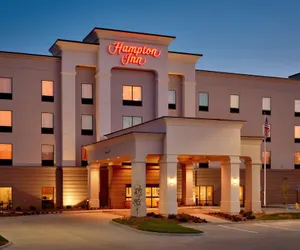 Photo 2 - Hampton Inn Omaha/West Dodge Road (Old Mill)