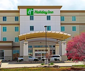 Photo 2 - Holiday Inn Salina by IHG