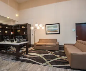 Photo 5 - Holiday Inn Salina by IHG