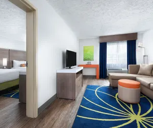 Photo 5 - Hotel Indigo Cleveland-Beachwood, an IHG Hotel