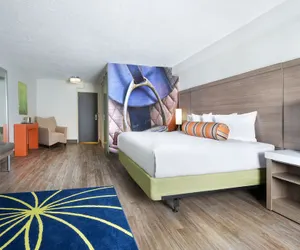 Photo 4 - Hotel Indigo Cleveland-Beachwood, an IHG Hotel