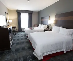 Photo 3 - Hampton Inn & Suites Oklahoma City Airport