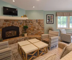 Photo 4 - Best Western Acadia Park Inn