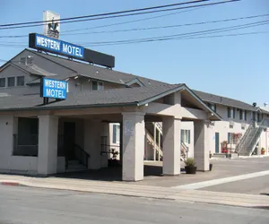 Photo 2 - Western Motel