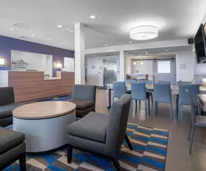Photo 4 - Microtel Inn & Suites By Wyndham Moorhead Fargo Area