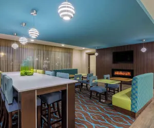 Photo 5 - La Quinta Inn & Suites by Wyndham Artesia