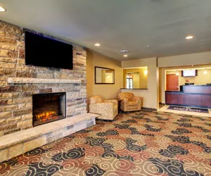 Photo 3 - Stanton Inn & Suites