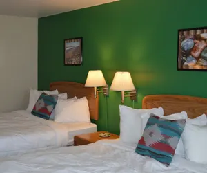 Photo 5 - Cedar Hill Lodge