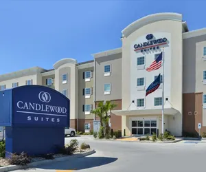 Photo 2 - Candlewood Suites Houma, an IHG Hotel