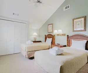 Photo 3 - Southwind II at Shipyard