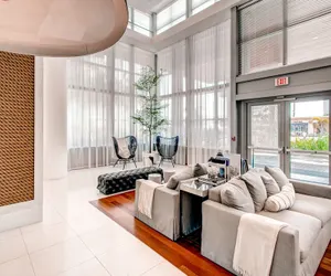 Photo 4 - Churchill Suites Monte Carlo Miami Beach