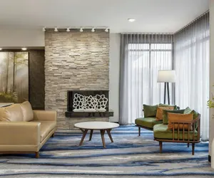 Photo 4 - Fairfield Inn & Suites by Marriott St. Paul Northeast