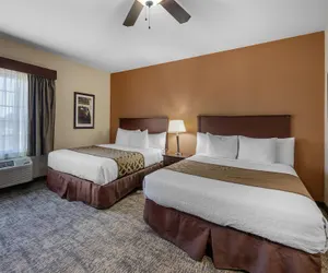 Photo 4 - Best Western North Edge Inn